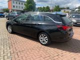Opel Astra bei Reisemobile.expert - Abbildung (7 / 15)