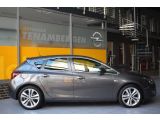 Opel Astra bei Reisemobile.expert - Abbildung (3 / 15)