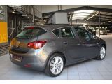 Opel Astra bei Reisemobile.expert - Abbildung (5 / 15)