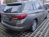 Opel Astra bei Reisemobile.expert - Abbildung (4 / 15)
