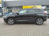 Opel Grandland X bei Reisemobile.expert - Abbildung (4 / 15) Opel Grandland X bei Reisemobile.expert - Abbildung (4 / 15)