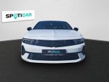 Opel Astra bei Reisemobile.expert - Abbildung (2 / 15)