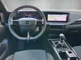 Opel Astra bei Reisemobile.expert - Abbildung (4 / 15) Opel Astra bei Reisemobile.expert - Abbildung (4 / 15)