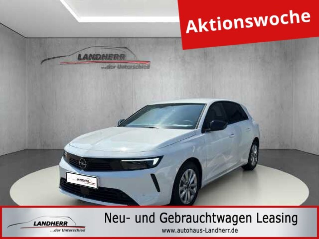 Opel Astra bei Reisemobile.expert - Hauptabbildung Opel Astra bei Reisemobile.expert - Hauptabbildung
