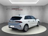 Opel Astra bei Reisemobile.expert - Abbildung (3 / 15) Opel Astra bei Reisemobile.expert - Abbildung (3 / 15)