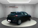 Opel Corsa bei Reisemobile.expert - Abbildung (3 / 15) Opel Corsa bei Reisemobile.expert - Abbildung (3 / 15)