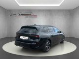 Opel Astra bei Reisemobile.expert - Abbildung (3 / 15) Opel Astra bei Reisemobile.expert - Abbildung (3 / 15)