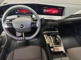 Opel Astra bei Reisemobile.expert - Abbildung (4 / 15) Opel Astra bei Reisemobile.expert - Abbildung (4 / 15)