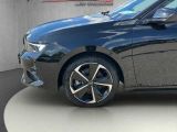 Opel Astra bei Reisemobile.expert - Abbildung (13 / 15) Opel Astra bei Reisemobile.expert - Abbildung (13 / 15)