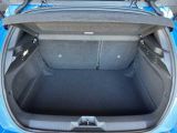 Opel Astra bei Reisemobile.expert - Abbildung (14 / 15) Opel Astra bei Reisemobile.expert - Abbildung (14 / 15)