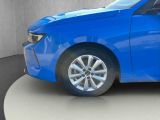 Opel Astra bei Reisemobile.expert - Abbildung (13 / 15) Opel Astra bei Reisemobile.expert - Abbildung (13 / 15)