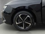 Opel Astra bei Reisemobile.expert - Abbildung (13 / 15) Opel Astra bei Reisemobile.expert - Abbildung (13 / 15)