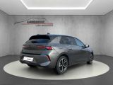 Opel Astra bei Reisemobile.expert - Abbildung (3 / 15) Opel Astra bei Reisemobile.expert - Abbildung (3 / 15)