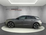 Opel Astra bei Reisemobile.expert - Abbildung (2 / 15) Opel Astra bei Reisemobile.expert - Abbildung (2 / 15)