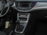 Opel Astra bei Reisemobile.expert - Abbildung (8 / 13)