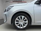 Opel Corsa bei Reisemobile.expert - Abbildung (13 / 15) Opel Corsa bei Reisemobile.expert - Abbildung (13 / 15)