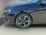 Opel Astra bei Reisemobile.expert - Abbildung (13 / 15) Opel Astra bei Reisemobile.expert - Abbildung (13 / 15)