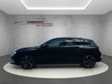Opel Astra bei Reisemobile.expert - Abbildung (2 / 15) Opel Astra bei Reisemobile.expert - Abbildung (2 / 15)