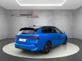 Opel Astra bei Reisemobile.expert - Abbildung (3 / 15) Opel Astra bei Reisemobile.expert - Abbildung (3 / 15)