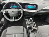 Opel Astra bei Reisemobile.expert - Abbildung (4 / 15) Opel Astra bei Reisemobile.expert - Abbildung (4 / 15)