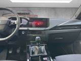 Opel Astra bei Reisemobile.expert - Abbildung (6 / 15) Opel Astra bei Reisemobile.expert - Abbildung (6 / 15)