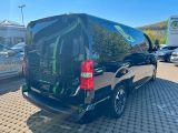 Opel Zafira Life bei Reisemobile.expert - Abbildung (2 / 15)