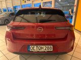 Opel Astra bei Reisemobile.expert - Abbildung (3 / 15) Opel Astra bei Reisemobile.expert - Abbildung (3 / 15)