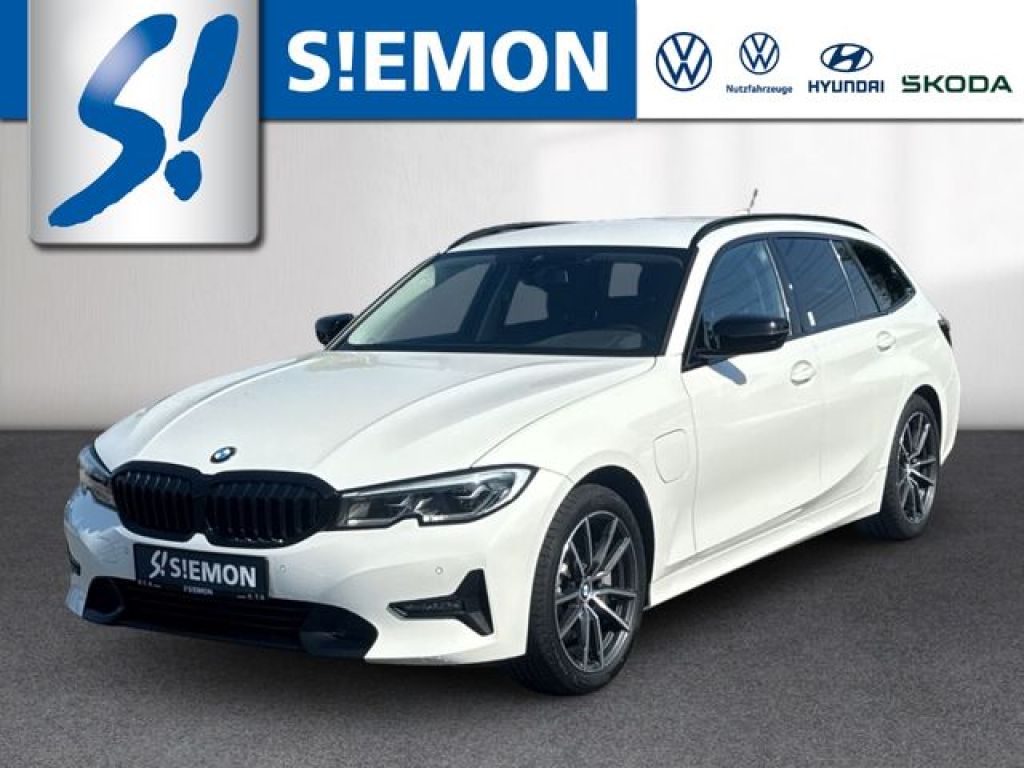 BMW 3er bei Reisemobile.expert - Hauptabbildung BMW 3er bei Reisemobile.expert - Hauptabbildung