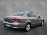 VW Passat bei Reisemobile.expert - Abbildung (4 / 15)