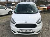 Ford Tourneo bei Reisemobile.expert - Abbildung (2 / 15)