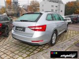 Skoda Superb bei Reisemobile.expert - Abbildung (3 / 4) Skoda Superb bei Reisemobile.expert - Abbildung (3 / 4)