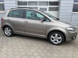VW Golf Plus bei Reisemobile.expert - Abbildung (2 / 15)