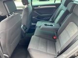 VW Passat bei Reisemobile.expert - Abbildung (12 / 15)