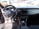 Alfa Romeo Giulietta bei Reisemobile.expert - Abbildung (10 / 13)