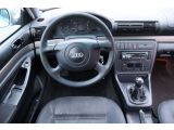 Audi A4 bei Reisemobile.expert - Abbildung (2 / 15)