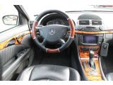 Mercedes-Benz E-Klasse bei Reisemobile.expert - Abbildung (2 / 15)