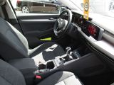 VW Golf VIII bei Reisemobile.expert - Abbildung (13 / 15)
