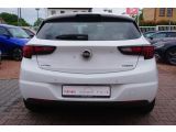 Opel Astra bei Reisemobile.expert - Abbildung (4 / 15) Opel Astra bei Reisemobile.expert - Abbildung (4 / 15)