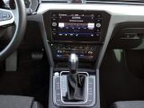 VW Passat bei Reisemobile.expert - Abbildung (15 / 15) VW Passat bei Reisemobile.expert - Abbildung (15 / 15)