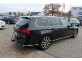 VW Passat bei Reisemobile.expert - Abbildung (3 / 15)