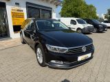 VW Passat bei Reisemobile.expert - Abbildung (2 / 15)