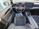 VW Passat bei Reisemobile.expert - Abbildung (14 / 15) VW Passat bei Reisemobile.expert - Abbildung (14 / 15)