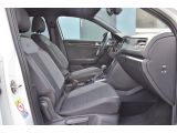 VW T-Roc bei Reisemobile.expert - Abbildung (8 / 15) VW T-Roc bei Reisemobile.expert - Abbildung (8 / 15)