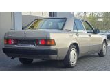Mercedes-Benz 190 bei Reisemobile.expert - Abbildung (4 / 15)