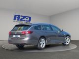 Opel Insignia bei Reisemobile.expert - Abbildung (5 / 15) Opel Insignia bei Reisemobile.expert - Abbildung (5 / 15)