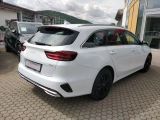 Kia Ceed bei Reisemobile.expert - Abbildung (5 / 15)