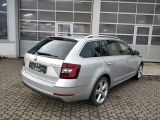 Skoda Octavia bei Reisemobile.expert - Abbildung (4 / 15) Skoda Octavia bei Reisemobile.expert - Abbildung (4 / 15)