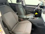 VW Golf VIII bei Reisemobile.expert - Abbildung (9 / 13)