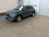 VW T-Roc bei Reisemobile.expert - Abbildung (2 / 13)