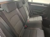 VW Passat bei Reisemobile.expert - Abbildung (11 / 14) VW Passat bei Reisemobile.expert - Abbildung (11 / 14)